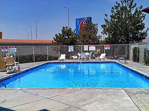 6 Northeast Hotel 2*